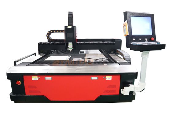 1.5KW/2KW/3KW/4KW/6KW 1500*3000mm Εργασιακή περιοχή Μηχανή κοπής με λέιζερ ινών που ελέγχεται από σύστημα Cypcut